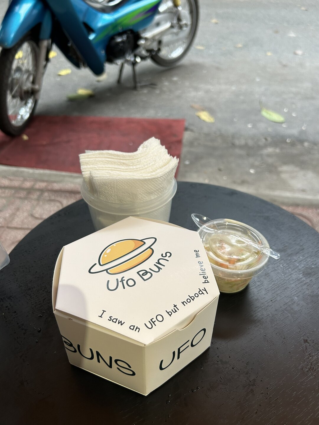 Ufo Buns
