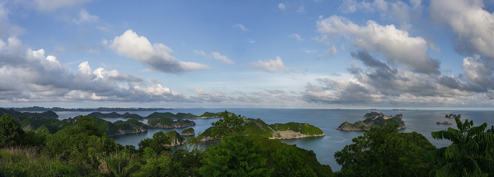 Lan Ha Bay