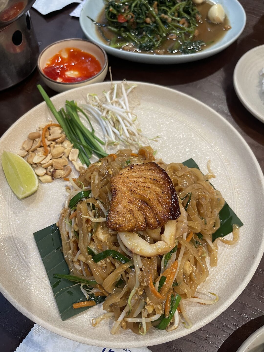 Thai Market Restaurant - Le Van Thiem