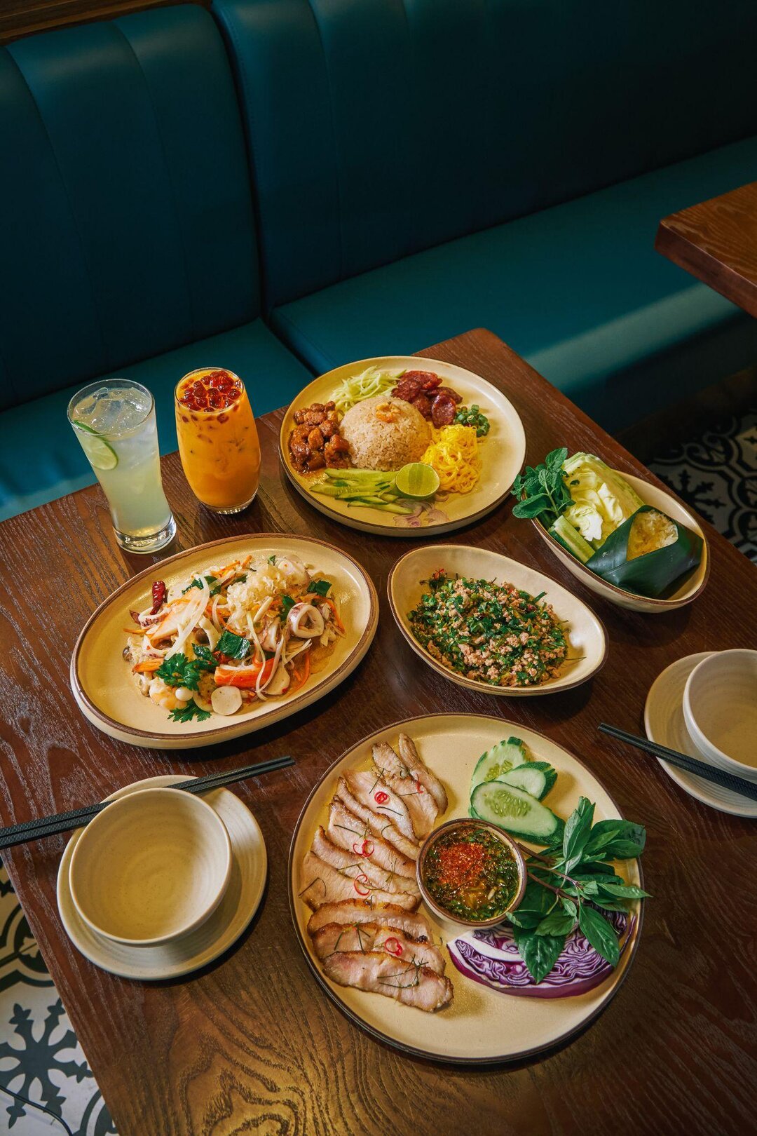 Thai Market Restaurant - Le Van Thiem