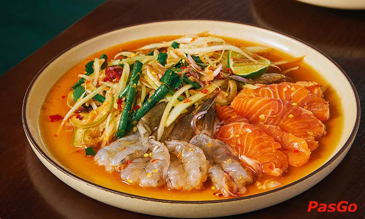 Thai Market Restaurant - Le Van Thiem