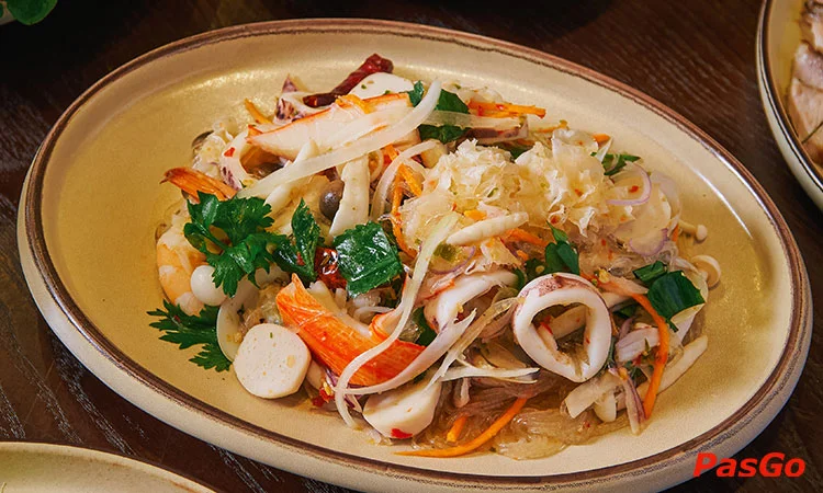 Thai Market Restaurant - Le Van Thiem