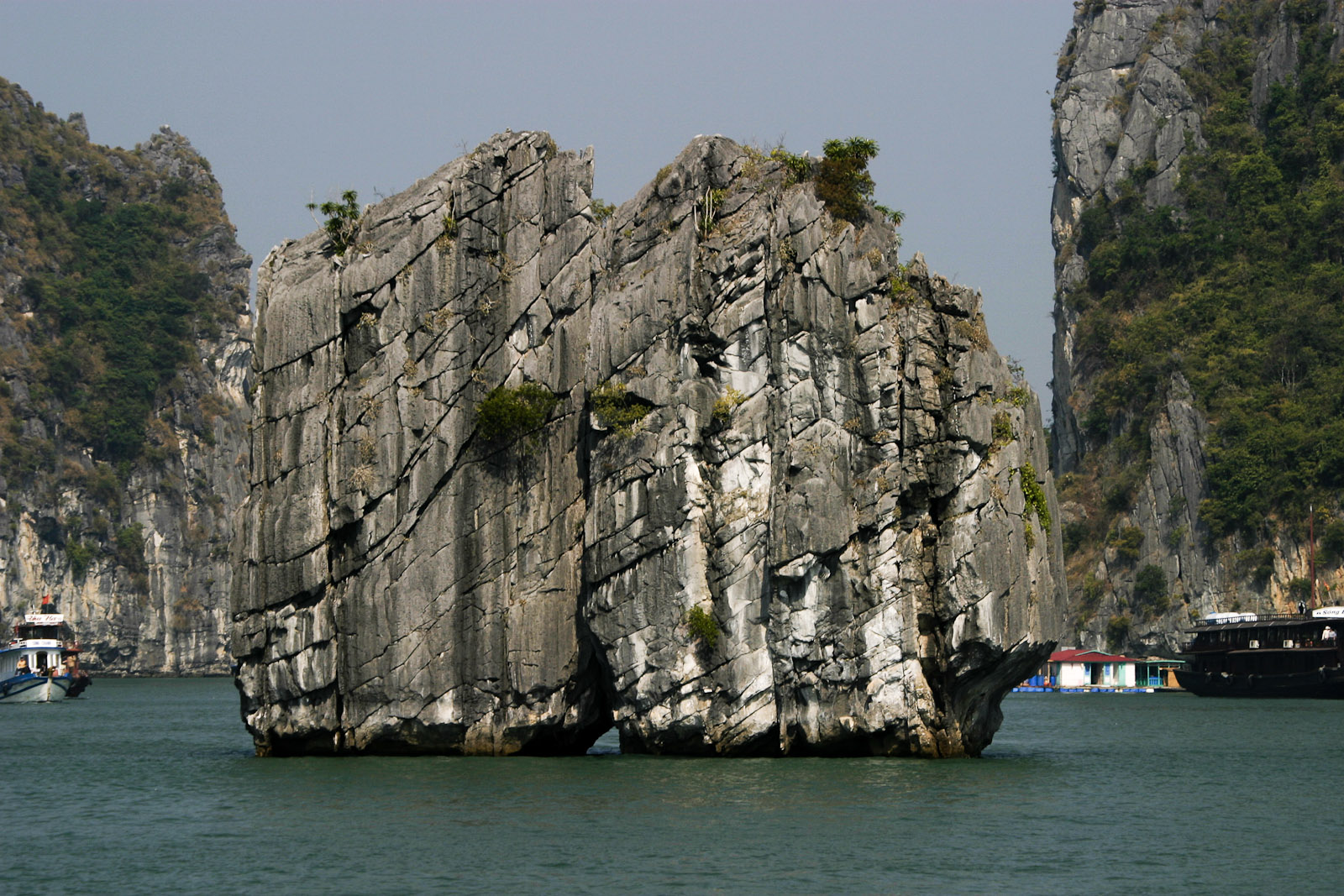 Ha Long Bay
