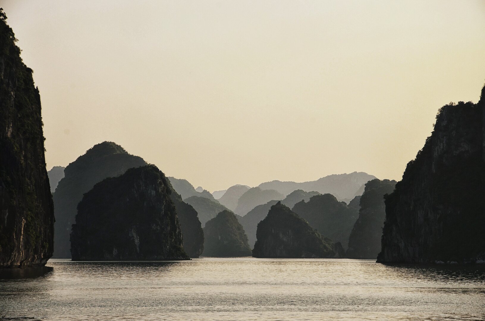 Ha Long Bay