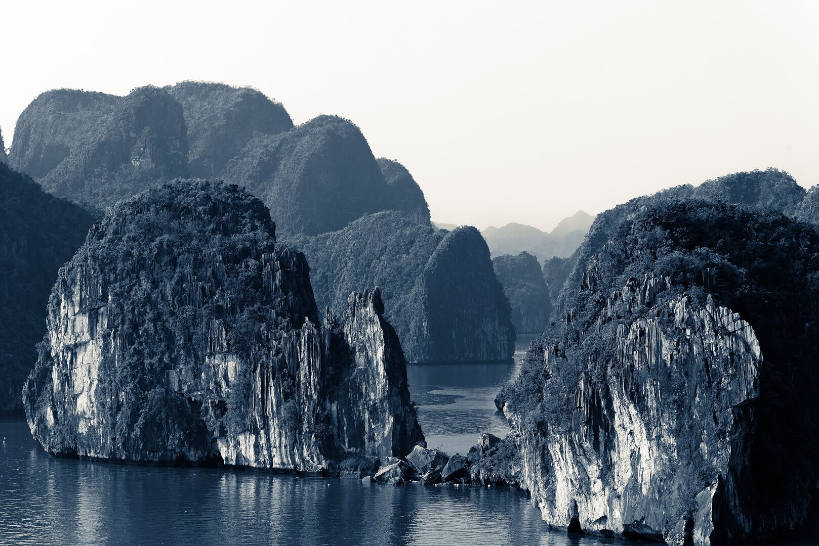 Ha Long Bay