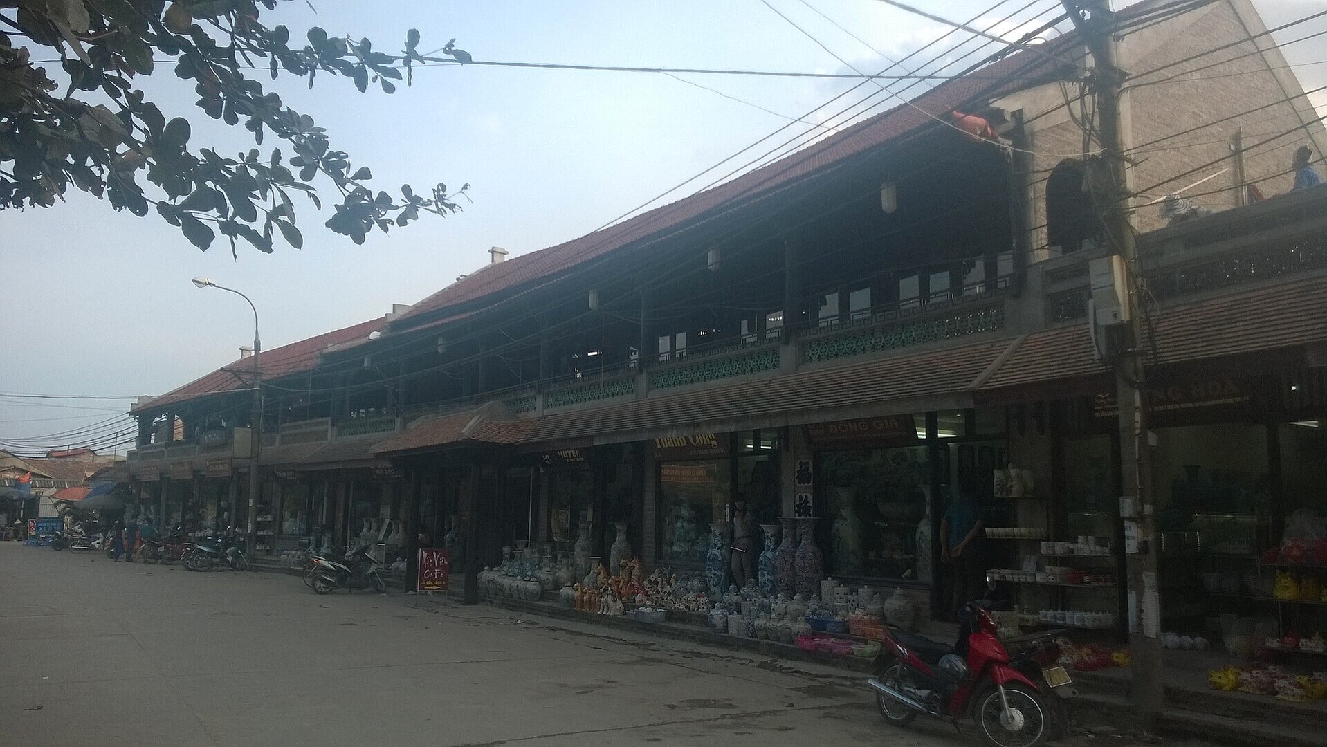 Bát Tràng Pottery Village