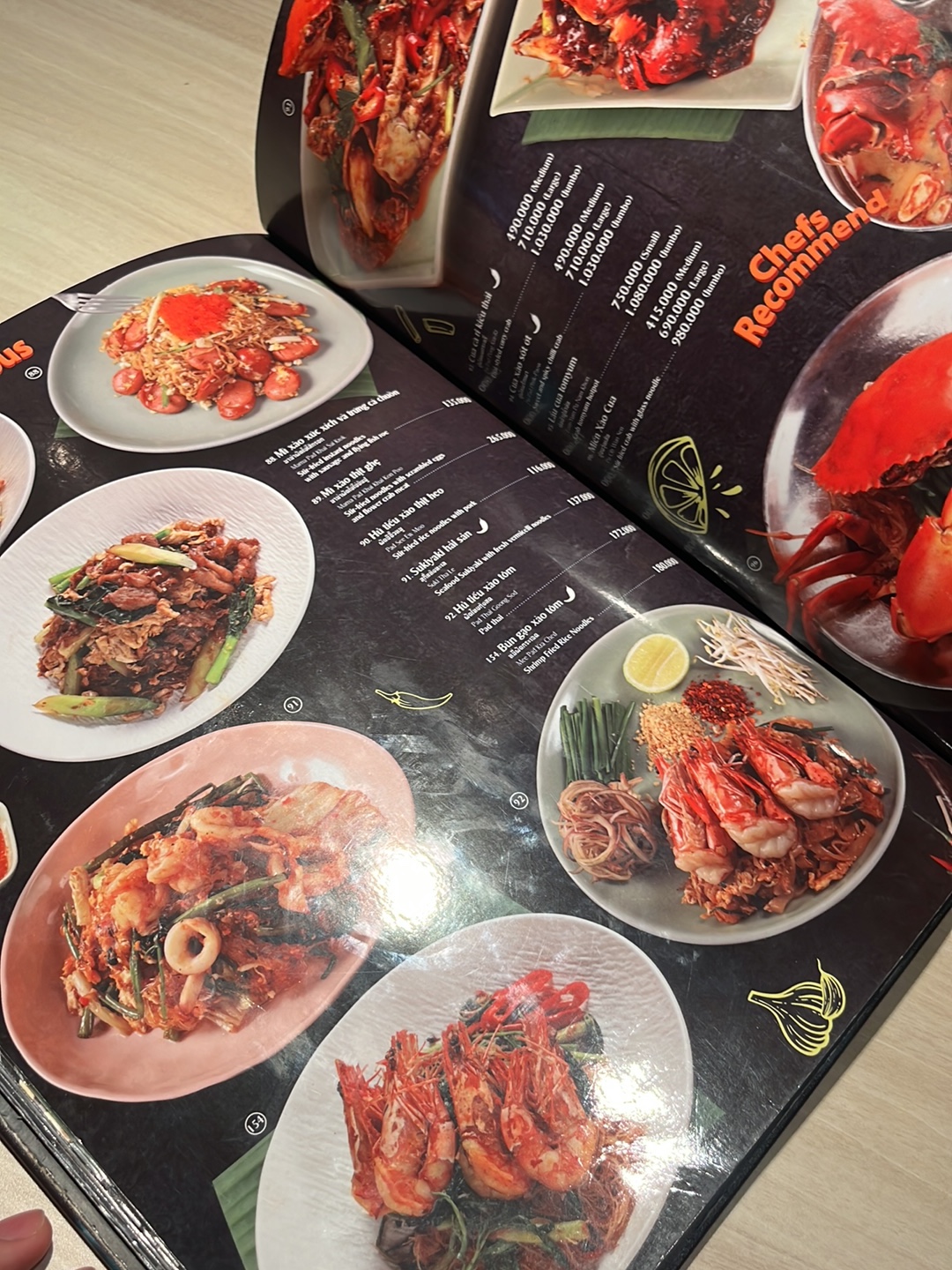Som Tum Thai - Vincom Center Phạm Ngọc Thạch