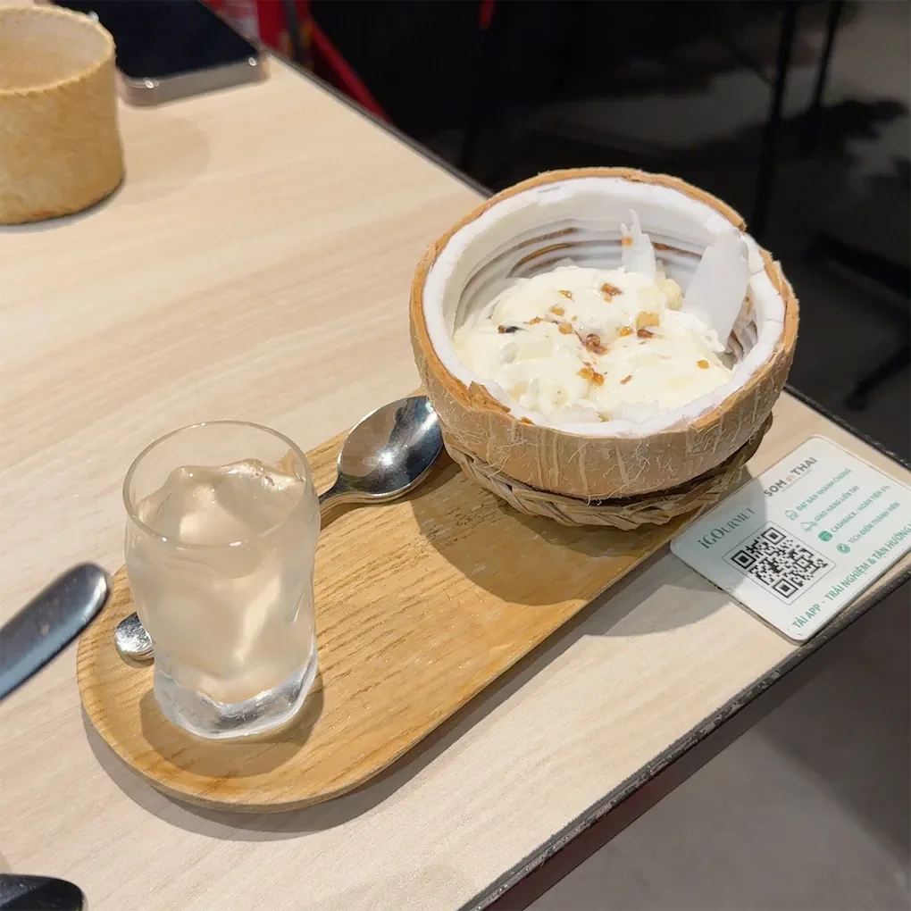 Som Tum Thai - Vincom Center Phạm Ngọc Thạch