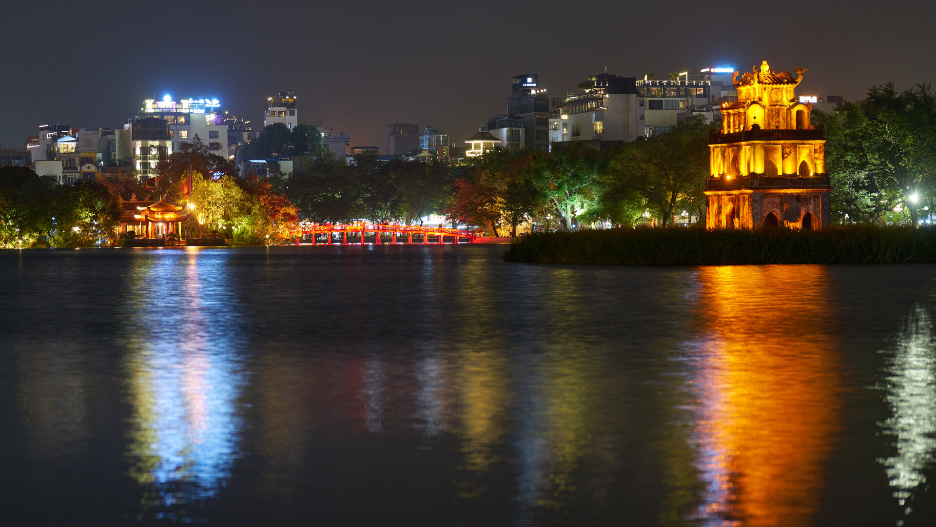 Hồ Hoàn Kiếm
